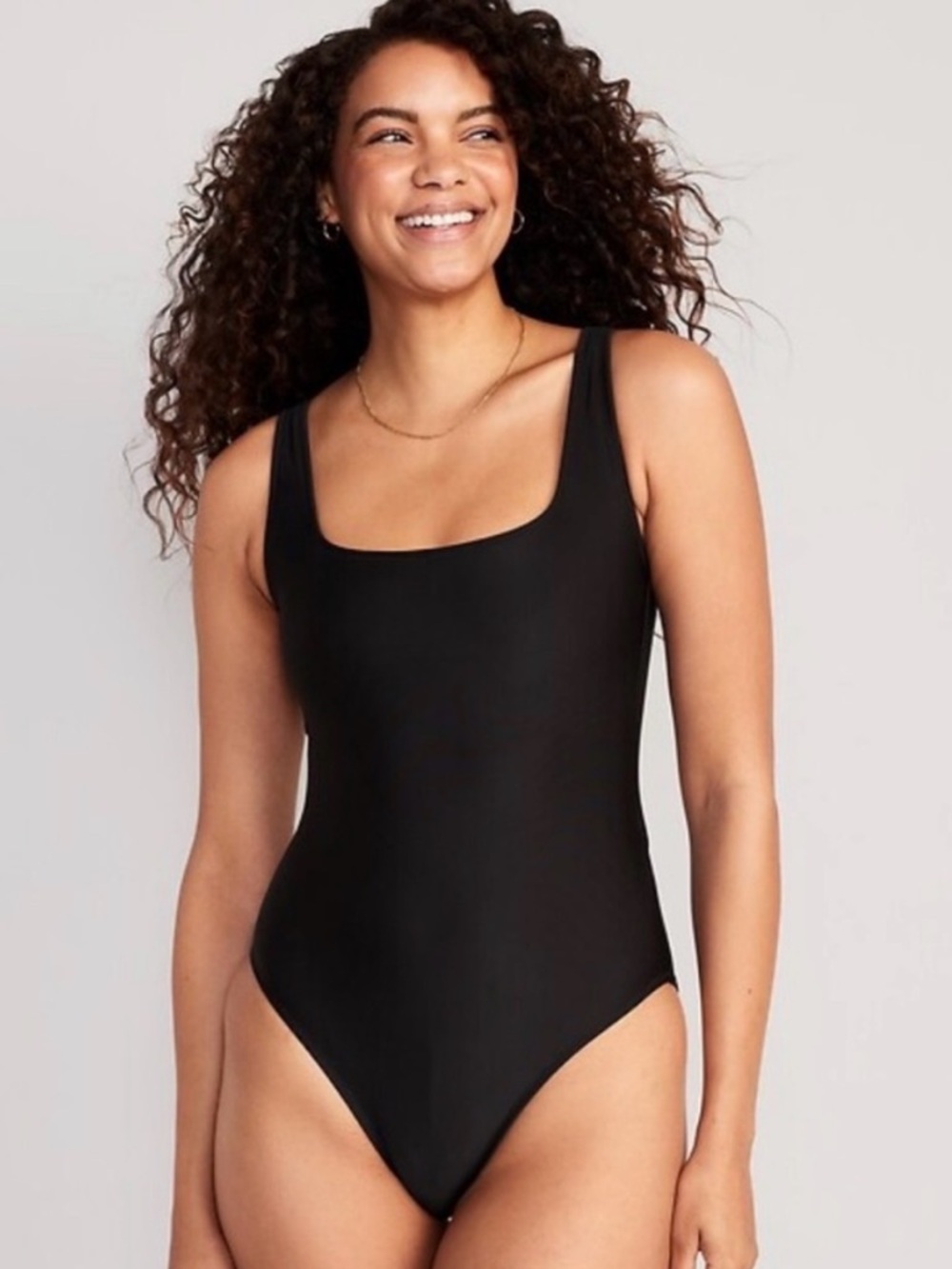 Old Navy Women’s Black Twist Back Cutout One Piece Swimsuit size 4X NWT Vacation